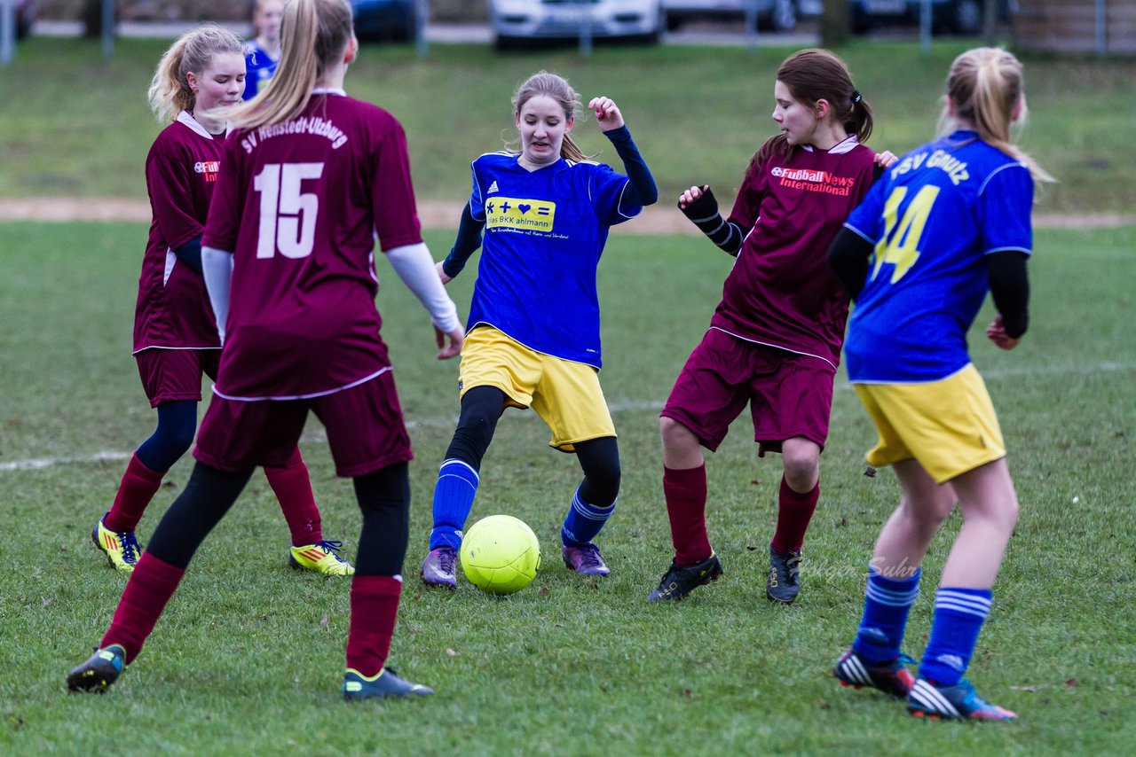 Bild 229 - B-Juniorinnen TSV Gnutz o.W. - SV Henstedt Ulzburg II : Ergebnis: ca. 5:0